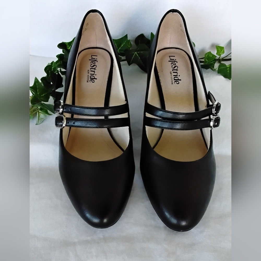 Life Stride Black Double-Strap True Mary Jane Heels